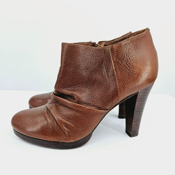 Matisse Ellie Heeled Ankle Booties 6 Brown Leather Side Zip Folded Slouch Front - Picture 8 of 13